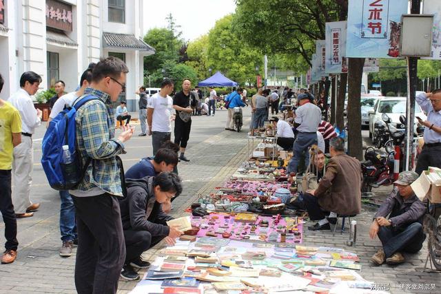 跑江湖摆地摊产品（跑江湖摆地摊十元模式）-繁星副业