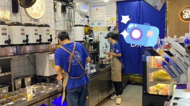 加盟奶茶店到底赚不赚钱（女生开奶茶店赚钱吗）-繁星副业